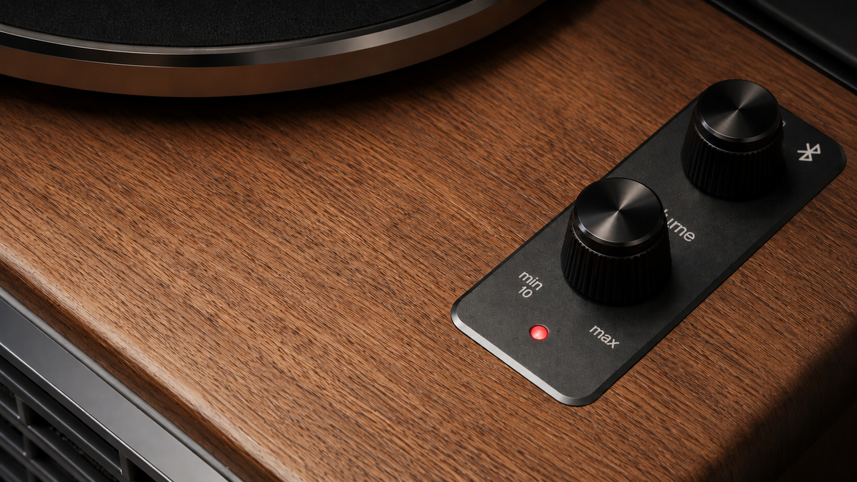 Détail des commandes Bluetooth et du sélecteur 33/45 tours de la platine Cadence