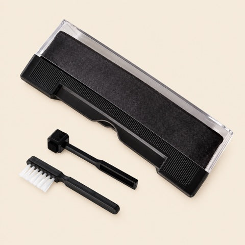 Kit de nettoyage vinyle : brosse velours et deux petites brosses